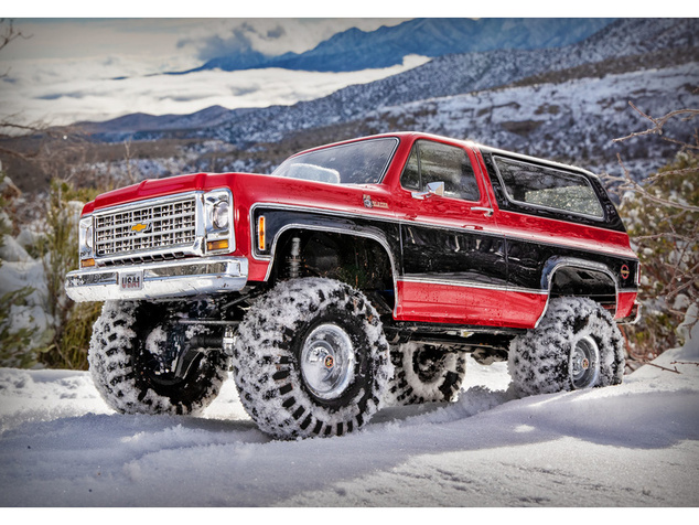 Traxxas TRX-4 Chevrolet K5 Blazer 1979 1:10 RTR čierna
