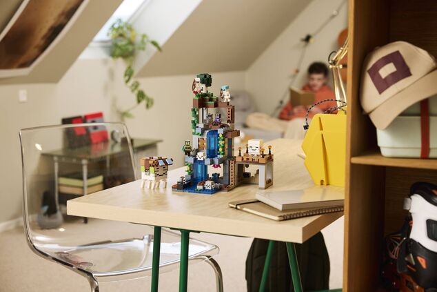 LEGO® Minecraft™ 21597 Základňa Ghasta