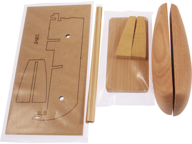 AMATI Nina 1:135 kit