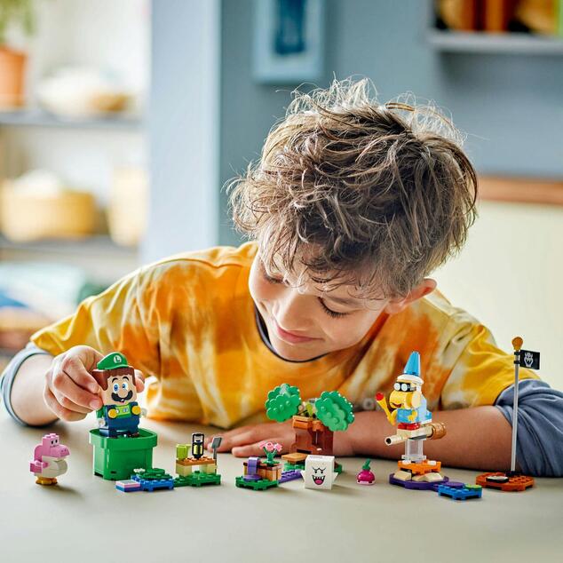 LEGO® Super Mario 71440 Kalandok az interaktív LEGO® Luigi™-val