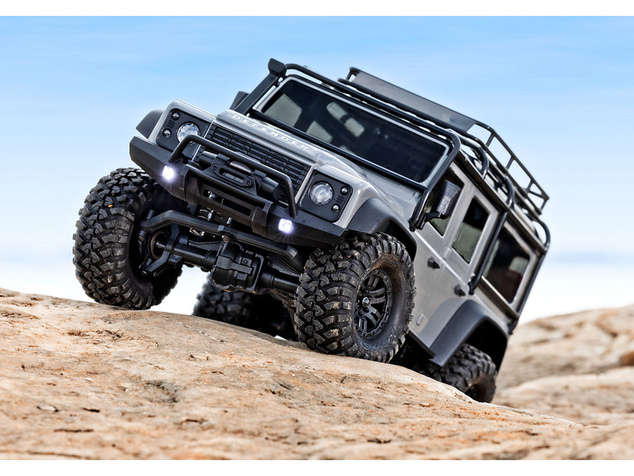 Traxxas TRX-4M Land Rover Defender 1:18 RTR x-modrý