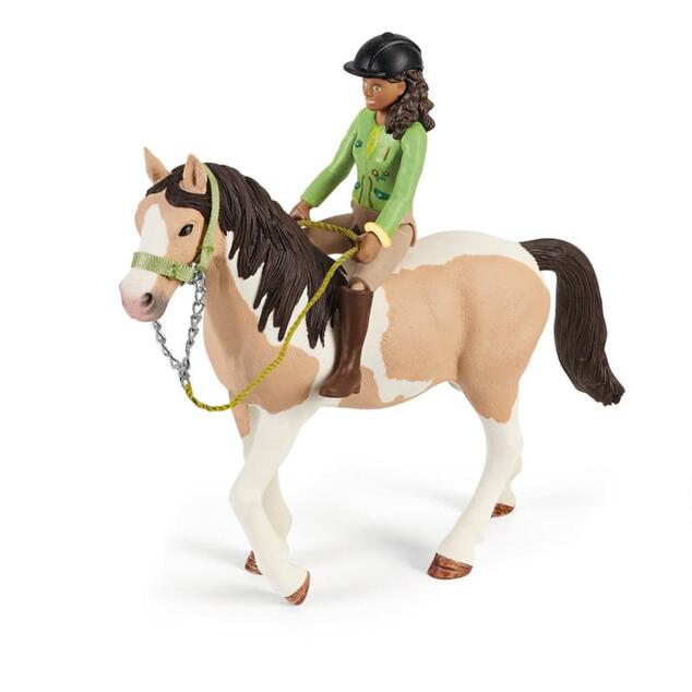 Schleich Sarah s koníkom a zvieratkami kempujú