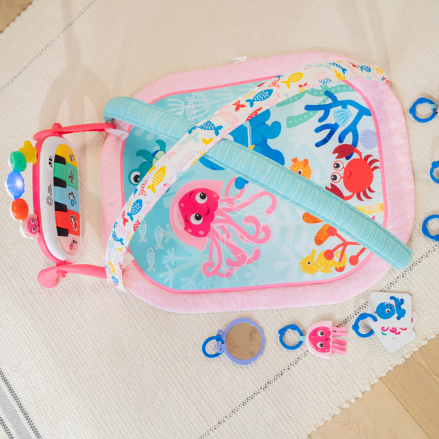 BABY EINSTEIN Igračka deka s aktivnostima 4u1 Kickin’ Tunes™ Jellyfish Jamboree™ 0m+