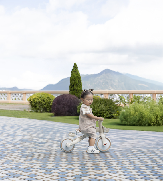 Globber detské odrážadlo trojkolesové - Learning Trike 3in1 PLUS Ecologic Coconut