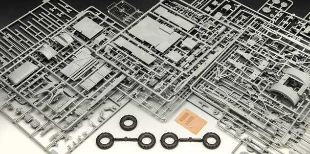 ModelSet militare 63338 - W.O.T. 8 BM-13-16 Katyusha/Cargo (1:35)