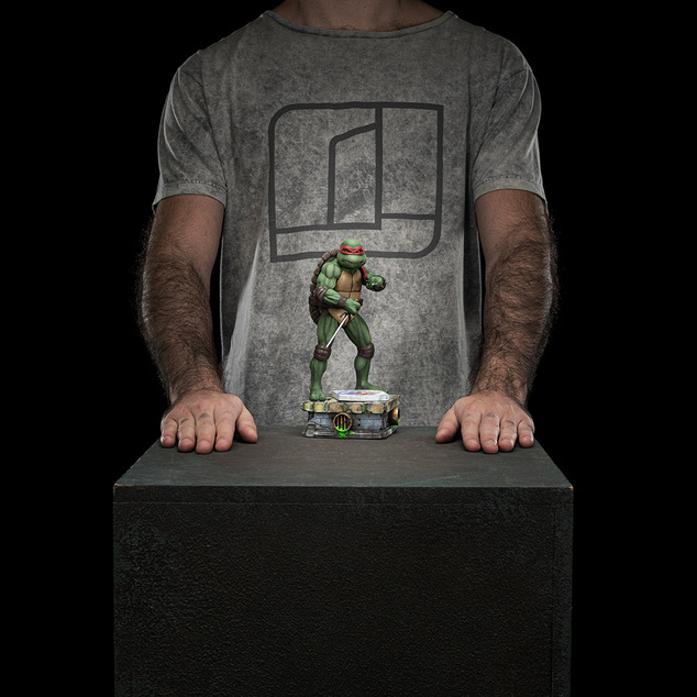 Iron Studios Teenage Mutant Ninja Turtles - Raphael Statue Art Scale 1/10
