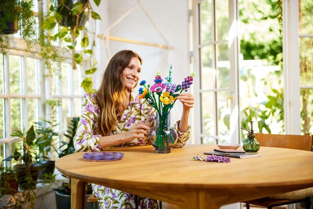LEGO® Botanicals 10313 Kytica z poľných kvetín