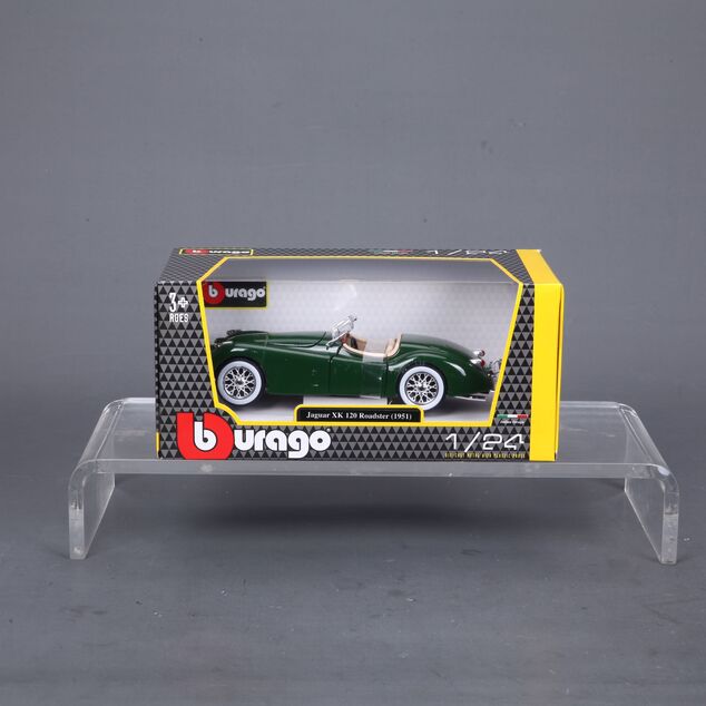 Bburago 1:24 Jaguar XK 120 Roadster (1951) Grün