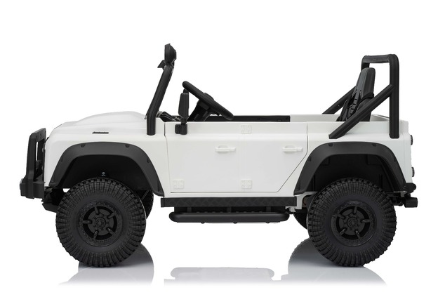 Elektrické autíčko Land Rover Defender 110 SVX 12V, biele, 4X4 pohon, LED svetlá