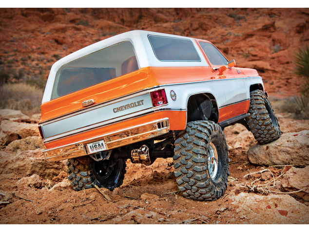 Traxxas TRX-4 Chevrolet K5 Blazer 1979 1:10 RTR čierna