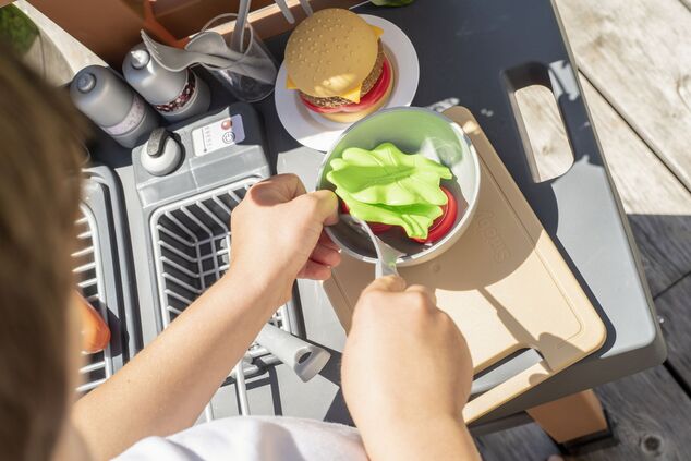Smoby Vonkajšia záhradná kuchynka s grilom
