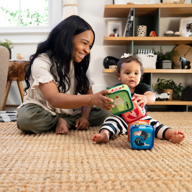 BABY EINSTEIN Textil játék kockák ábécé Alpha Stacks™ 4db, 3hó+