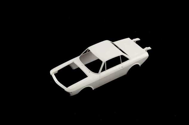 Model Kit avto 3619 - Lancia Fulvia coupé 1.6 HF "Fanalone" (1:24)