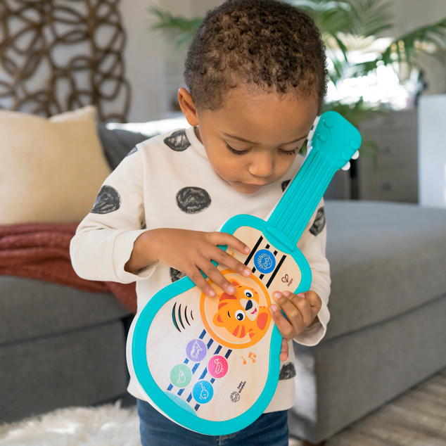 Baby Einstein Spielzeug Musikalische Holz-Ukulele Magic Touch HAPE 6m+