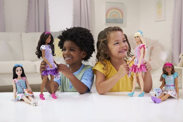 Barbie HLL18 Moja Prvá Barbie Bábika –Čiernovláska s pudlíkom