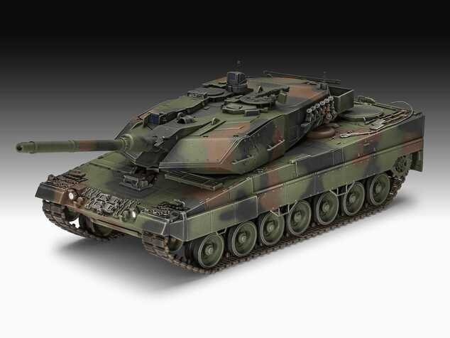 Gift-Set tank 05631 - 70 Years Bundeswehr: Leopard 2 A6A2 (Exclusive Edition) (1:35)