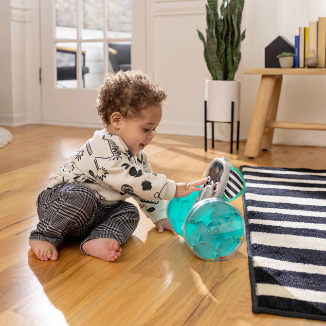 BABY EINSTEIN Giocattolo musicale interattivo Chase &amp; Tap Earl™ 6m+