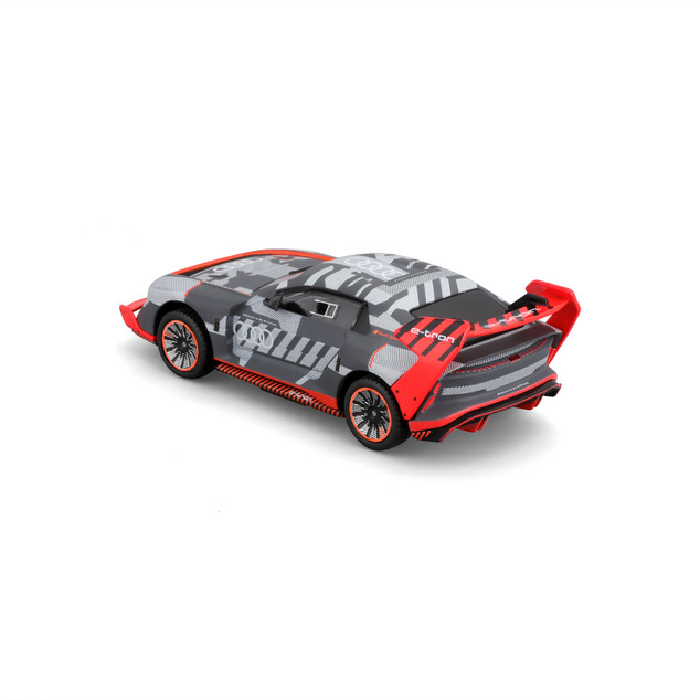 Bburago 1:43 Racing Audi S1 e-tron quattro in decorative box