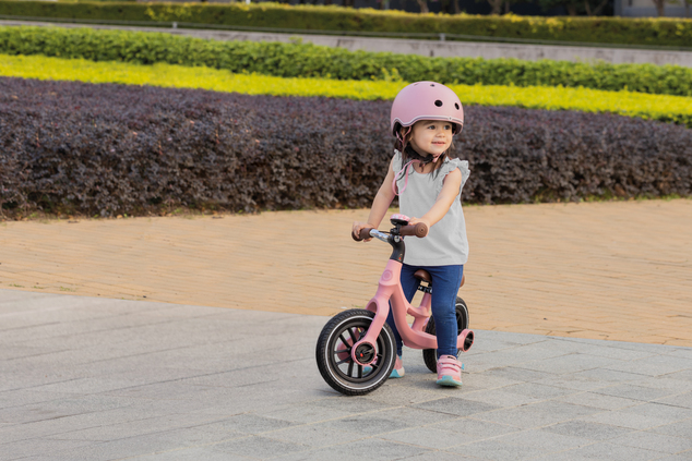 Globber odrážadlo GO BIKE ELITE AIR- PASTEL PINK