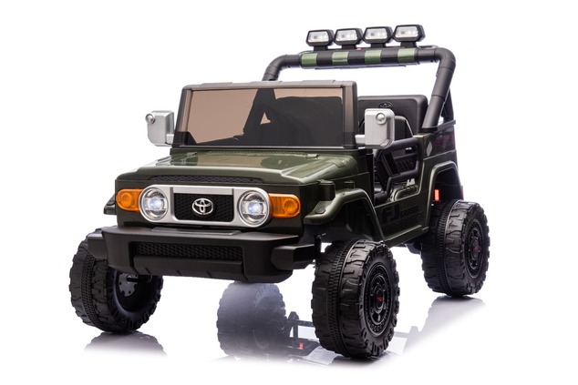 Elektrické autíčko Toyota FJ Cruiser XXL s pohonom 4x4, licencované (Dvojmiestne), zelené,