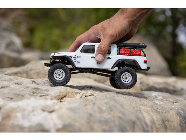 Axial SCX24 Jeep Gladiator 1:24 4WD RTR čierny