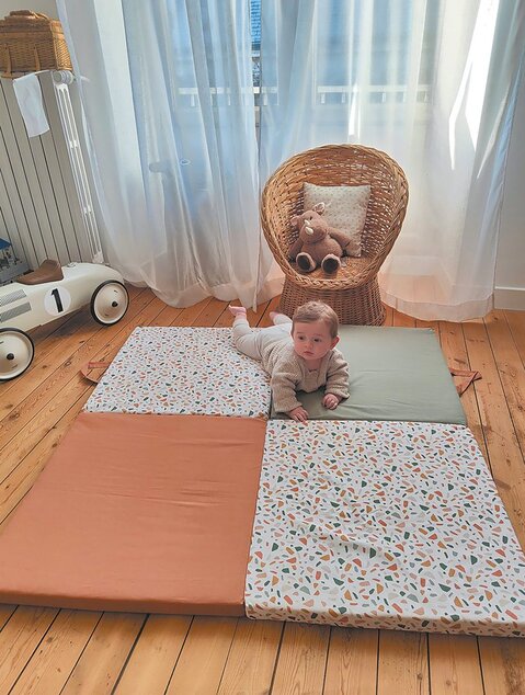 Tappetino da gioco pieghevole imbottito per bambini 3 in 1, Terazzo