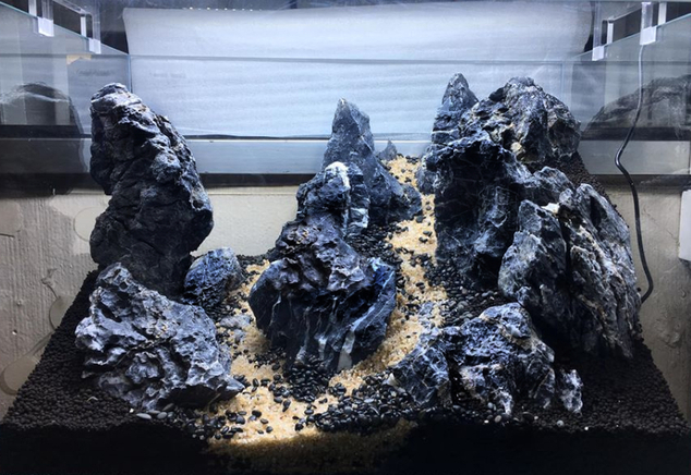 Dark Seiryu stone MIX kartón 10kg