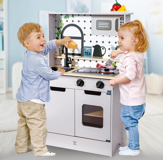 Hape Kuchynka so svetelnými a zvukovými efektmi