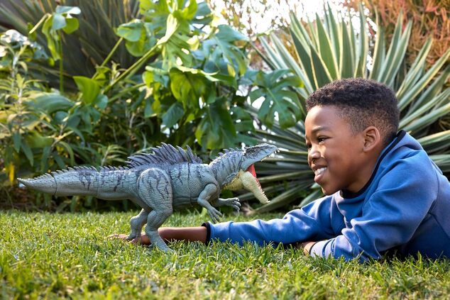 Mattel Jurassic World Survival Colossal Chomp GIGANTOSAURUS 55cm