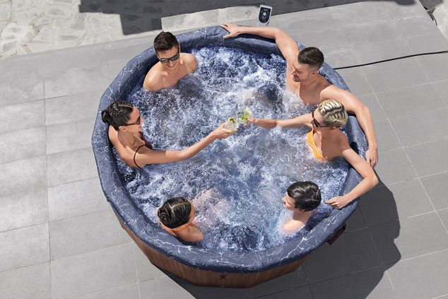 Bestway 6001W Pezsgőfürdő LAY-Z-SPA®Toronto AirJet™ 6 személyre (Energiatakarékos) 190 x 70 cm