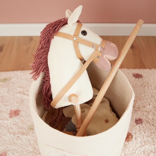 Bieco - Hobby Horsing na žrdi - koník Ginger