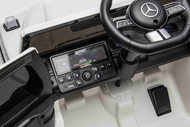 Auto elettrico Mercedes G580 12V, bianco, telecomando 2,4 GHz, Bluetooth, USB /