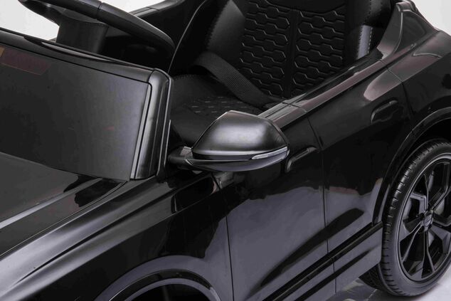 Elektroauto Audi RSQ8, 12V, 2,4 GHz Fernbedienung, USB/SD Eingang, LED rot