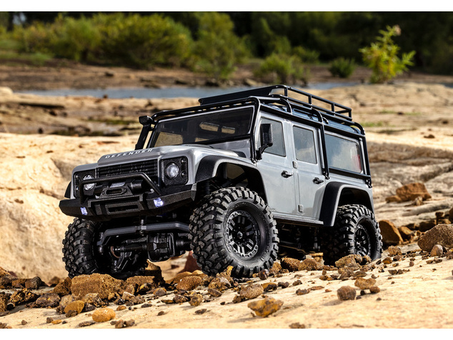 Traxxas TRX-4M Land Rover Defender 1:18 RTR x-modrý