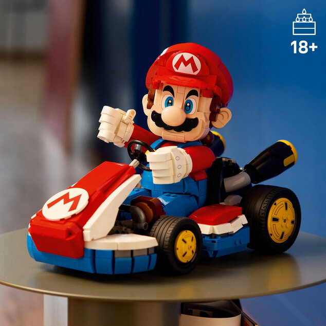 LEGO® Super Mario 72037 Mario Kart™: Mario și Kart Standard