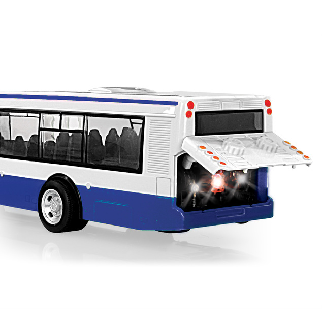 Autobus, ktorý hlási zastávky česky, 28 cm
