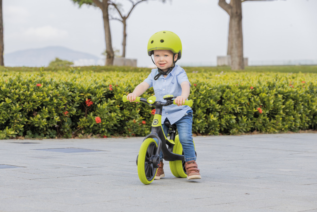 Globber odrážadlo GO BIKE ELITE DUO- LIME GREEN