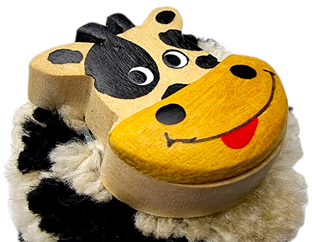 2Kids Toys Drevená magnetka veľká pompon Krava