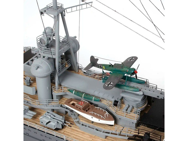 OCCRE Prinz Eugen боен кораб 1:200 комплект