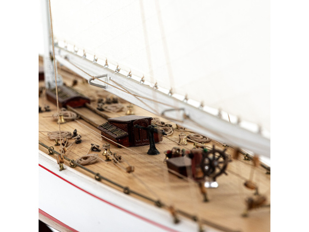 Komplet jadrnice AMATI Rainbow 1934 1:80 z dokončanim trupom