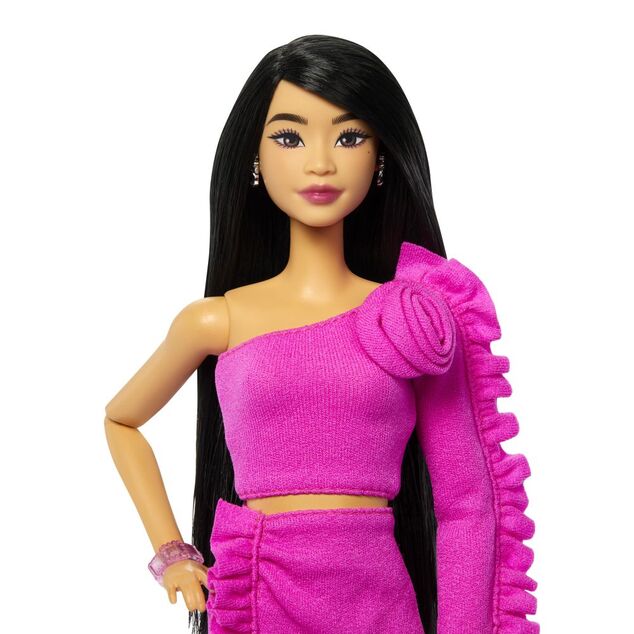 Barbie deluxe modelka - Šaty s ružou