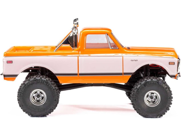 Axial SCX24 Chevrolet C10 1971 1:24 4WD RTR oranžni