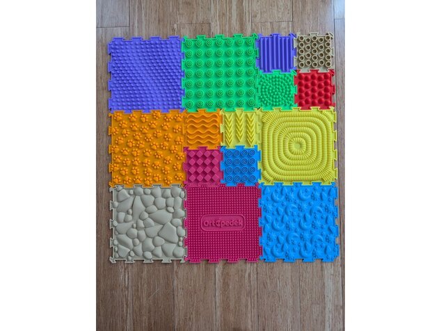 Ortopedici - tappetini sensoriali 15 pz