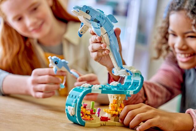 LEGO® Creator 3 v 1 31385 Morské živočíchy: Krásne delfíny