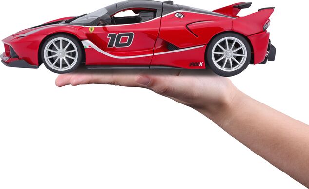 Bburago 1:18 Ferrari TOP FXX K Rot