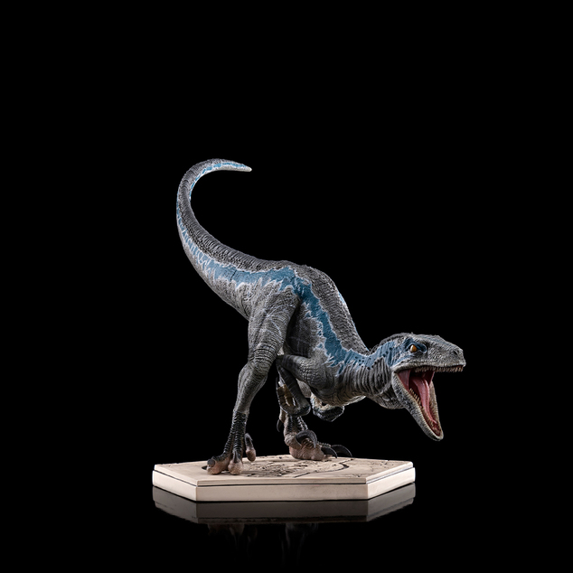Iron Studios Jurassic Park: Bukott birodalom - Blue szobor Art Scale 1/10