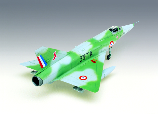 Model kit letalo 12248 - MIRAGE III R FIGHTER (1:48)