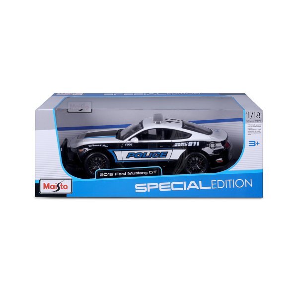 Maisto - 2015 Ford Mustang GT, čierno-biely, 1:18