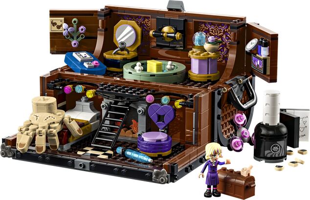LEGO® Wednesday 76785 Vec a jeho byt