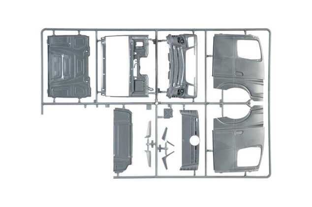 Model Kit truck 3968 - Mercedes-Benz Actros MP4 Space Grand Prix Edition (1:24)